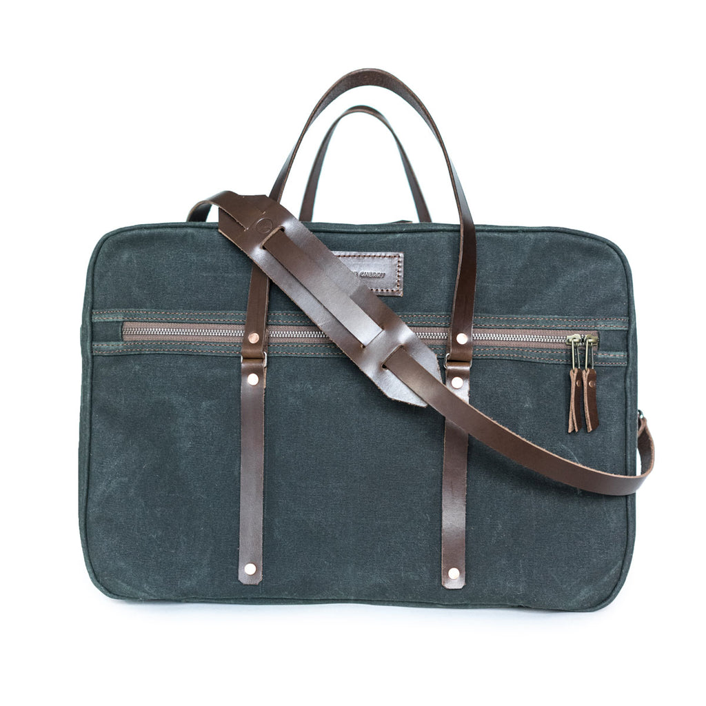 Faroe Luggage in Deep Forest