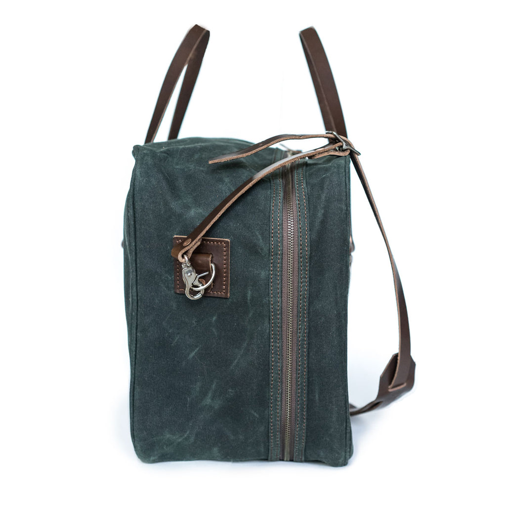 Faroe Luggage in Deep Forest