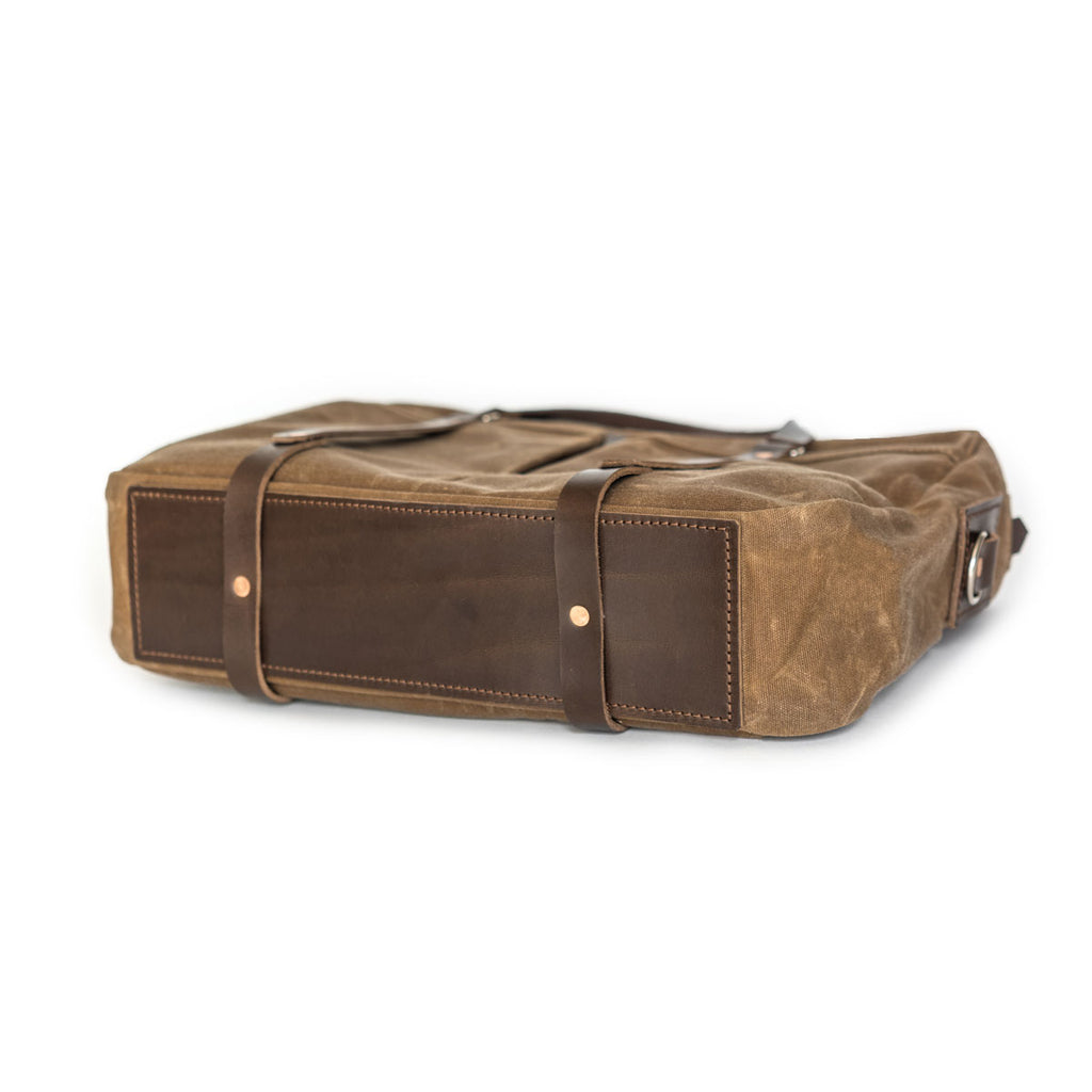 Berhart Briefcase in Brush Brown