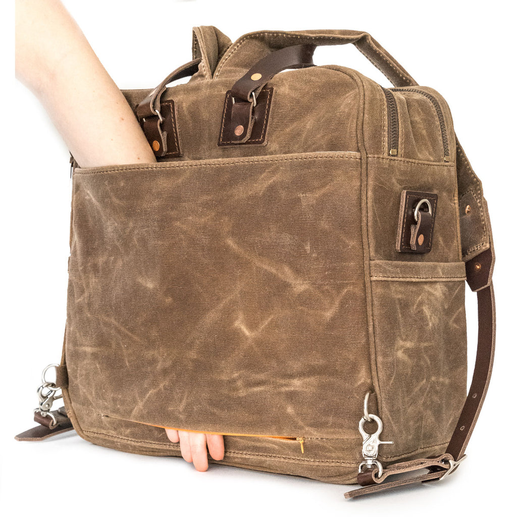 NEW! Larue Convertible Bag in Brush Brown