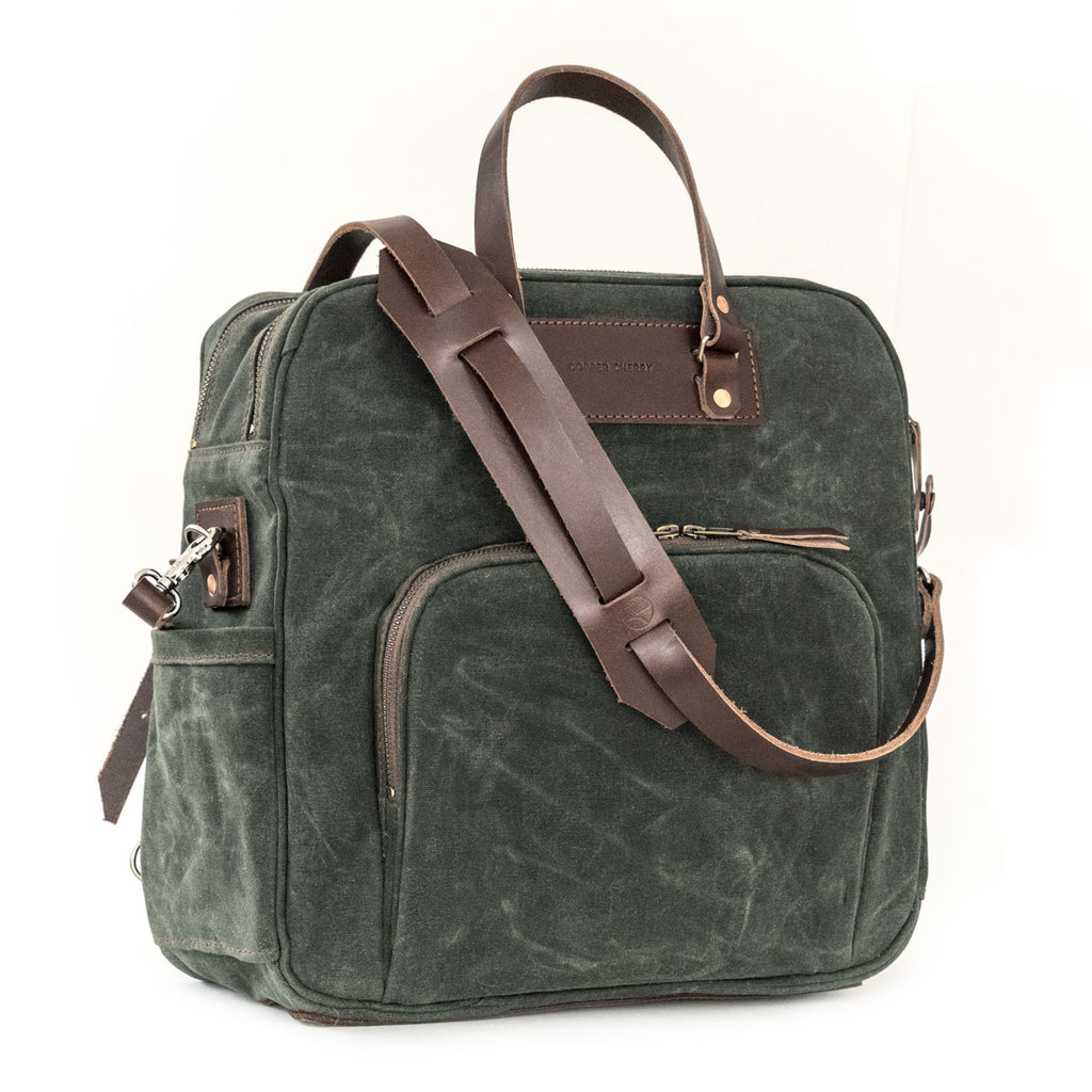 NEW! Larue Convertible Bag in Deep Forest